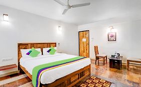 Treebo Benaka Residency, 10 Mins To Mahatma Gandhi Park
